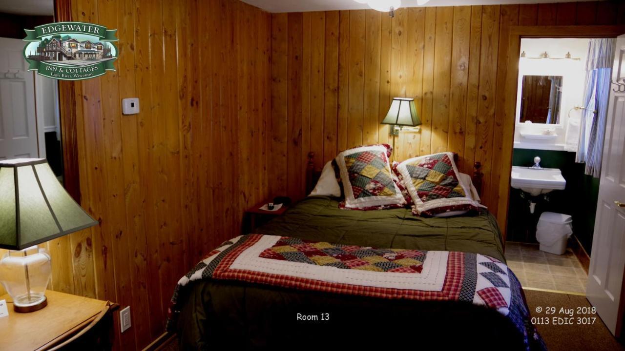 Edgewater Inn & Cottages Eagle River Room photo