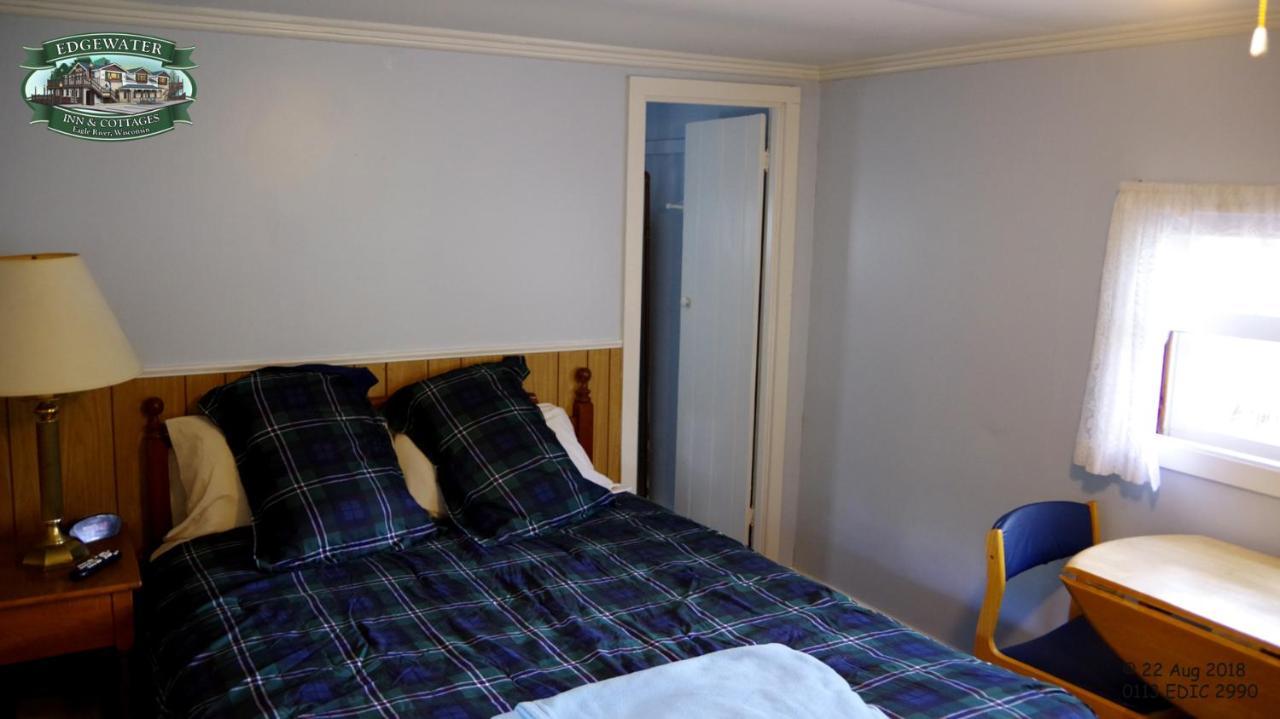Edgewater Inn & Cottages Eagle River Room photo